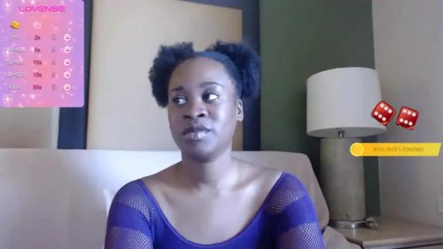Image 6 of aaliyah_sins Stream on Chaturbate on 19 months ago
