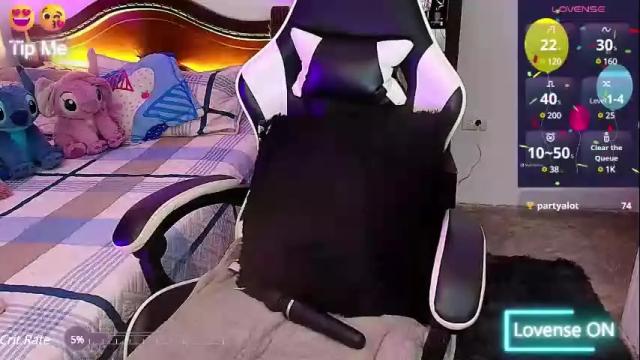 Image 4 of aamanda_queen Stream on Chaturbate on 1 month ago
