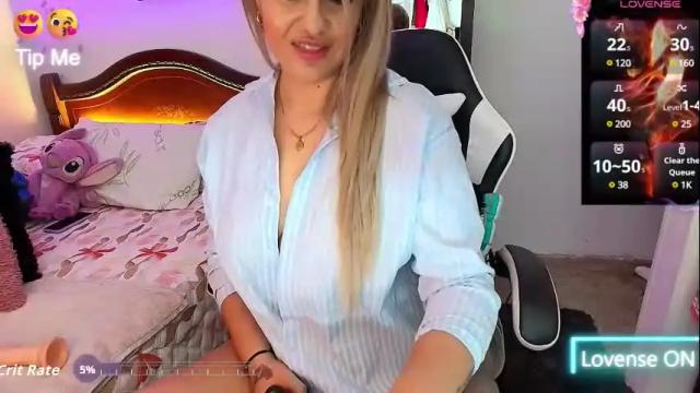 Thumbnail 1, aamanda_queen's Stream at Chaturbate, 8 days ago