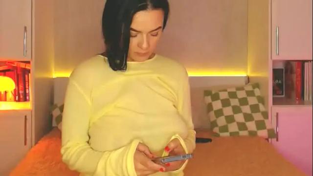 Image 10 of aamica Stream on Chaturbate on 2 months ago