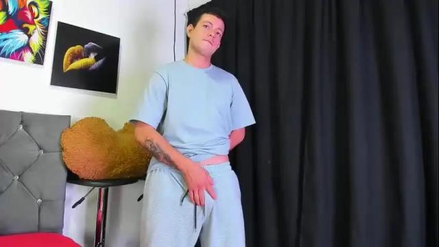 Image 3 of aaron_and_samanta Stream on Chaturbate on 3 days ago