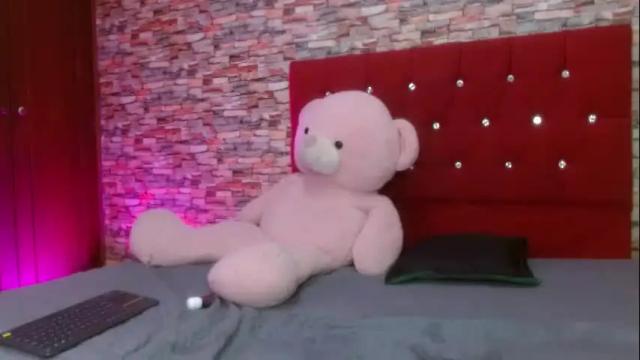 Thumbnail 1, aaron_antonella_mds's Stream at Chaturbate, 1 month ago