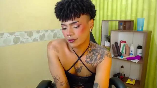Image 3 of aaronbakers Stream on Chaturbate on 2 months ago