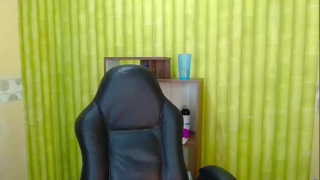 Image 8 of aaronbakers Stream on Chaturbate on 2 months ago