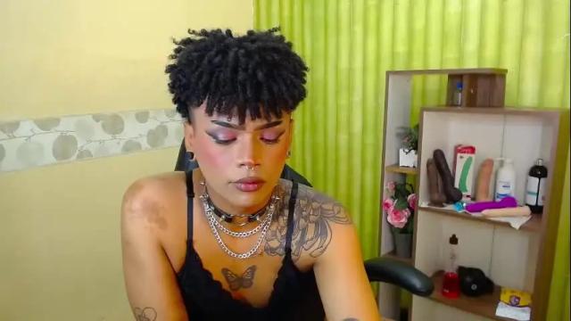 Image 11 of aaronbakers Stream on Chaturbate on 2 months ago