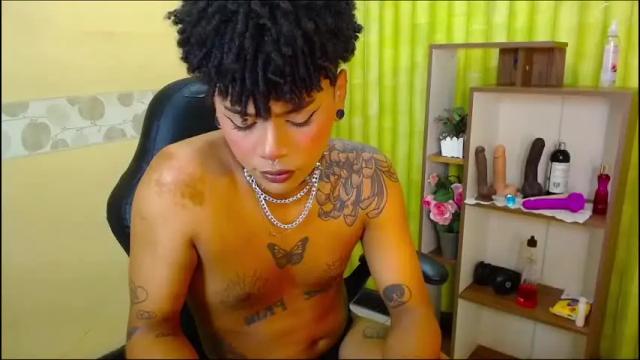 Image 6 of aaronbakers Stream on Chaturbate on 1 month ago