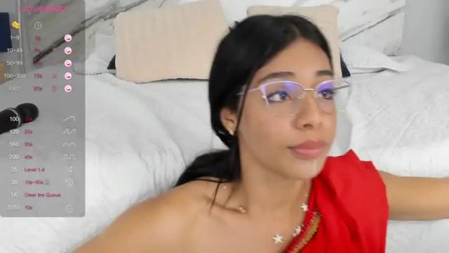 Image 4 of aary_ Stream on Chaturbate on 14 months ago