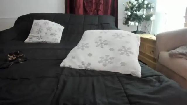 Image 12 of aayra Stream on Chaturbate on 16 months ago