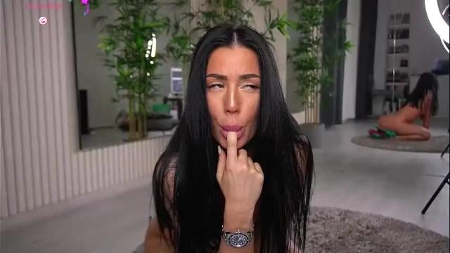 Image 12 of abbela_white Stream on Chaturbate on 1 month ago