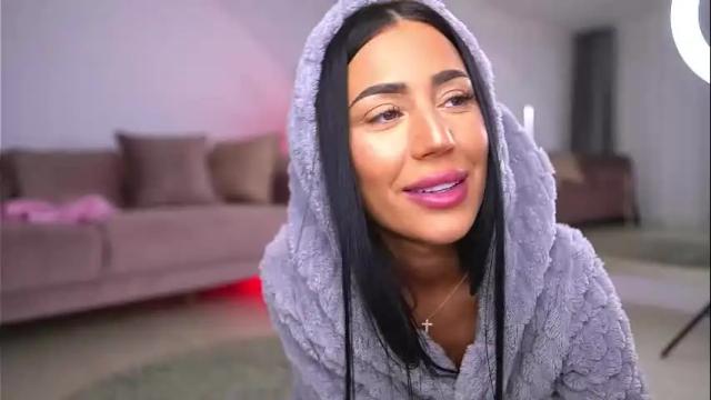 Image 7 of abbela_white Stream on Chaturbate on 14 days ago