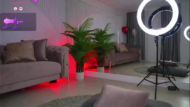 Image 4 of abbela_white Stream on Chaturbate on 5 days ago