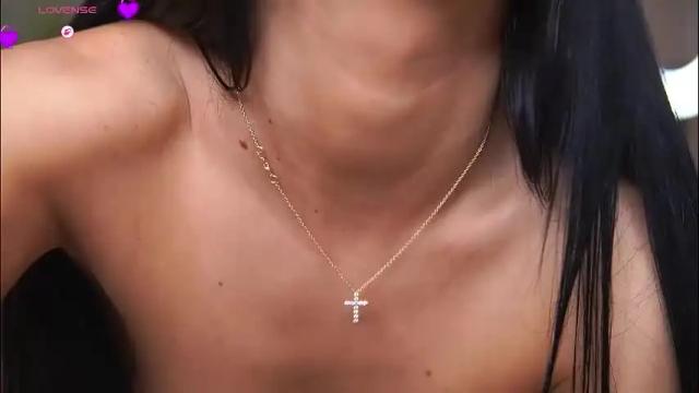 Image 7 of abbela_white Stream on Chaturbate on 1 month ago