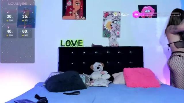 Image 3 of abbey_25 Stream on Chaturbate on 14 months ago