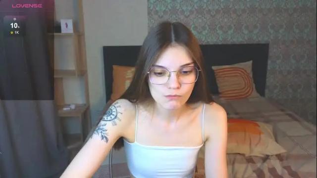 Image 4 of abbey_lunaa Stream on Chaturbate on 1 month ago