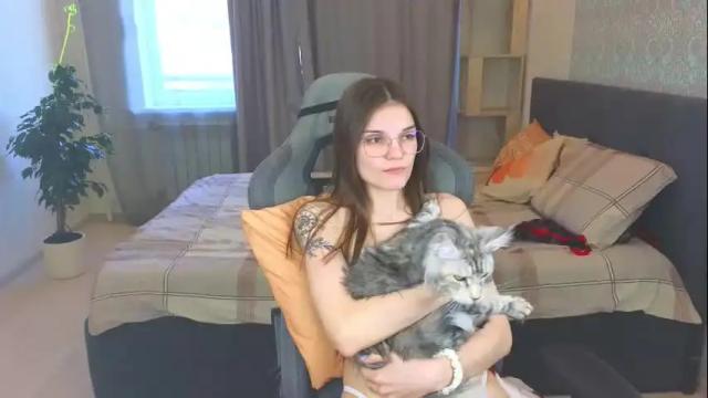 Image 11 of abbey_lunaa Stream on Chaturbate on 22 days ago