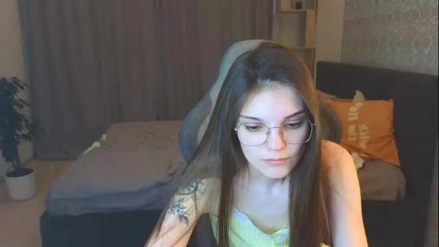 Image 2 of abbey_lunaa Stream on Chaturbate on 14 days ago