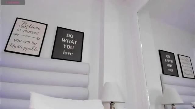 Image 2 of abbey_walker Stream on Chaturbate on 26 days ago