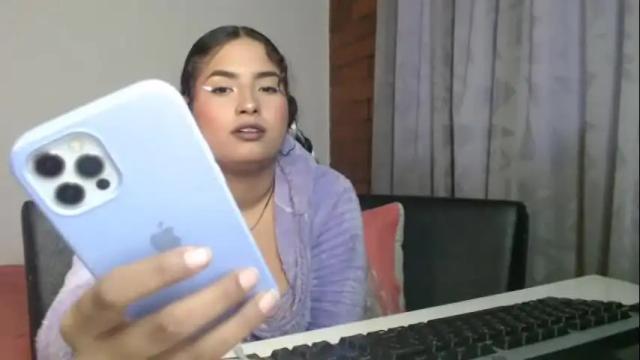 Image 12 of abbie777 Stream on Chaturbate on 13 days ago