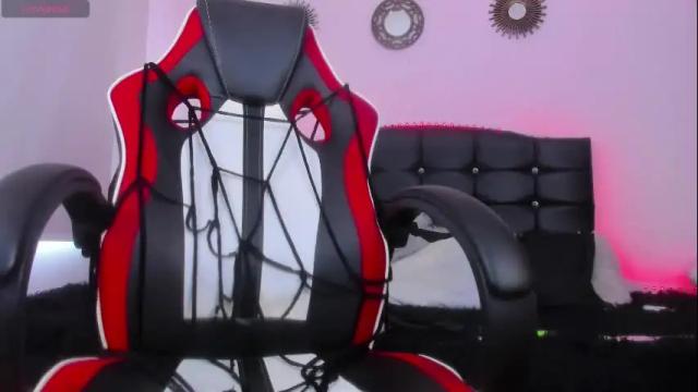 Image 2 of abbigaiil_fusterr Stream on Chaturbate on 1 month ago