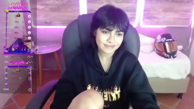 Image 12 of abbiross Stream on Chaturbate on 21 months ago