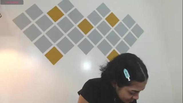 Image 7 of abbiross Stream on Chaturbate on 9 months ago