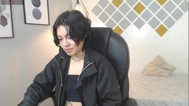 Image 7 of abbiross Stream on Chaturbate on 9 months ago