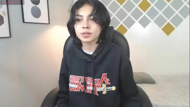 Image 2 of abbiross Stream on Chaturbate on 9 months ago