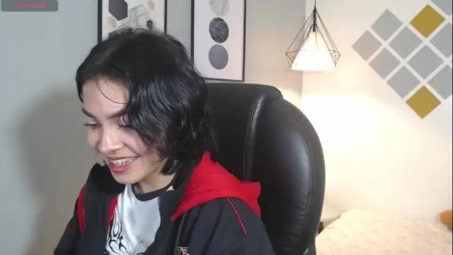 Image 6 of abbiross Stream on Chaturbate on 8 months ago