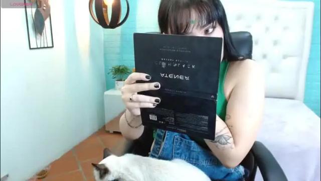 Image 7 of abbiross Stream on Chaturbate on 1 month ago