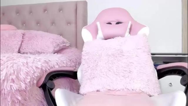 Image 8 of abby_03 Stream on Chaturbate on 17 days ago