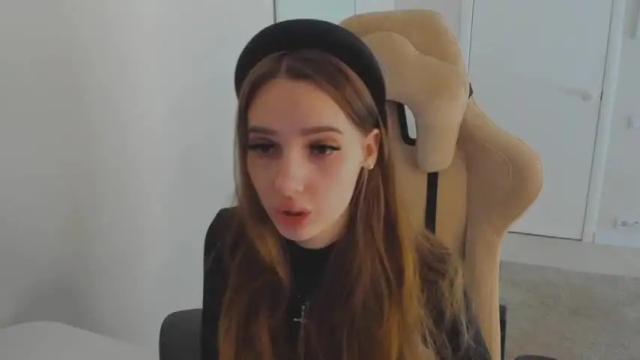Thumbnail 1, abby__angels's Stream at Chaturbate, 18 months ago