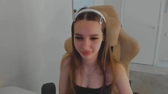 Thumbnail 1, abby__angels's Stream at Chaturbate, 18 months ago