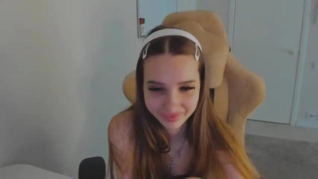 Thumbnail 2, abby__angels's Stream at Chaturbate, 18 months ago