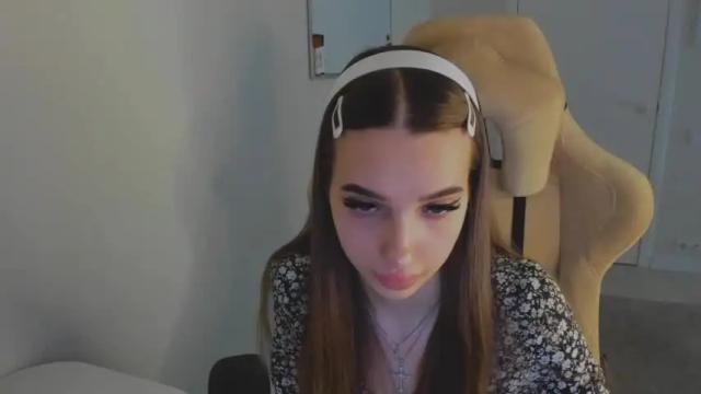 Image 10 of abby__angels Stream on Chaturbate on 18 months ago