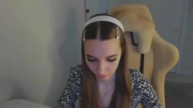 Image 2 of abby__angels Stream on Chaturbate on 18 months ago