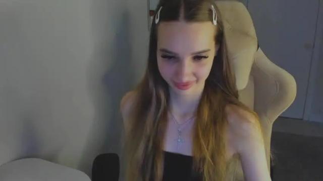 Image 11 of abby__angels Stream on Chaturbate on 18 months ago