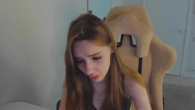 Image 7 of abby__angels Stream on Chaturbate on 18 months ago