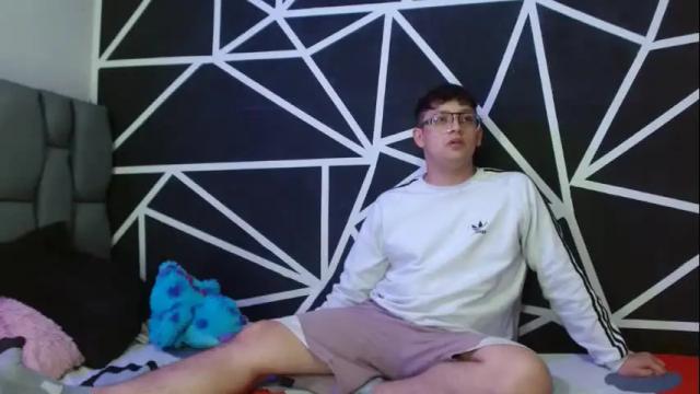 Image 2 of abby_and_chriss18 Stream on Chaturbate on 1 month ago