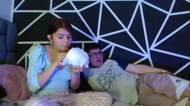 Image 6 of abby_and_chriss18 Stream on Chaturbate on 25 days ago