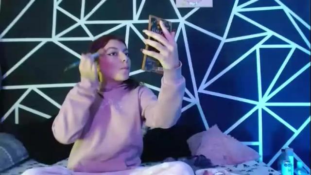 Image 4 of abby_and_chriss18 Stream on Chaturbate on 3 months ago