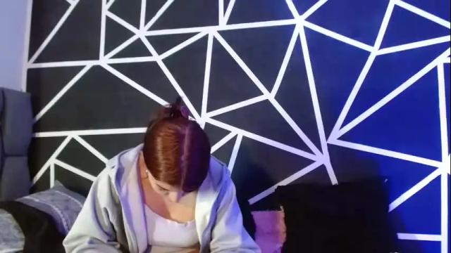 Image 3 of abby_and_chriss18 Stream on Chaturbate on 2 months ago