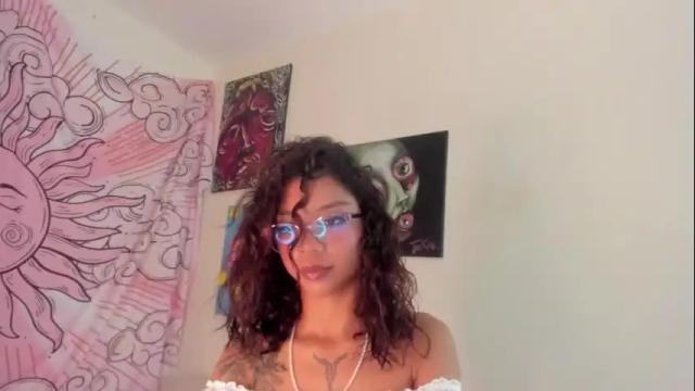 Image 2 of abby_dove1 Stream on Chaturbate on 25 days ago