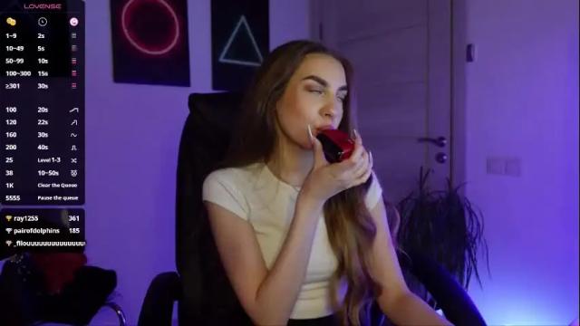 Image 7 of abby_laker Stream on Chaturbate on 25 days ago