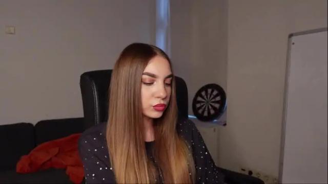Image 12 of abby_laker Stream on Chaturbate on 15 days ago