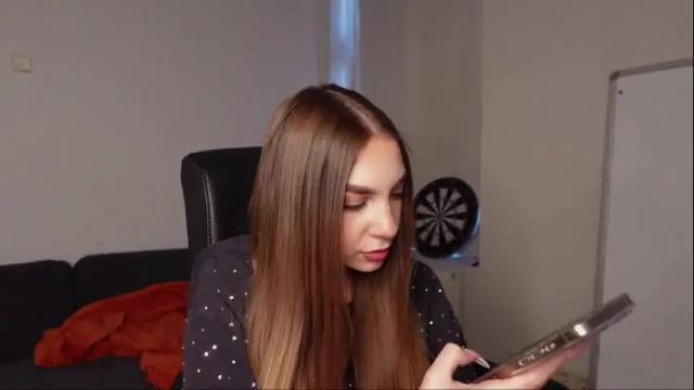 Image 8 of abby_laker Stream on Chaturbate on 15 days ago