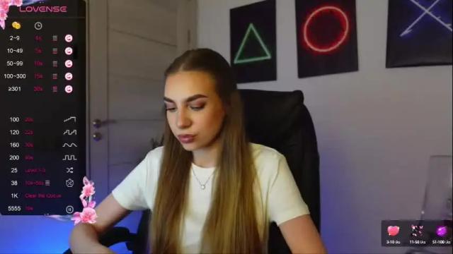 Image 2 of abby_laker Stream on Chaturbate on 6 days ago