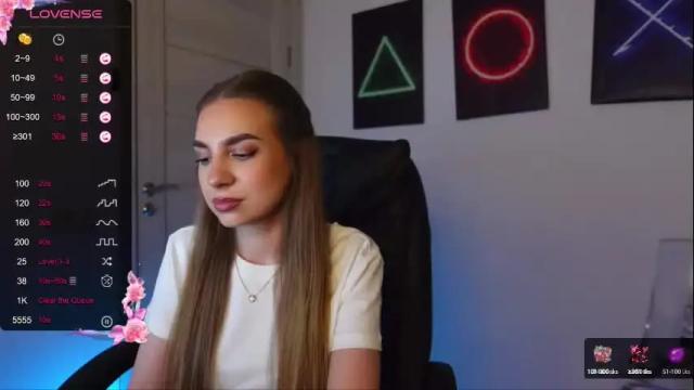 Image 6 of abby_laker Stream on Chaturbate on 6 days ago