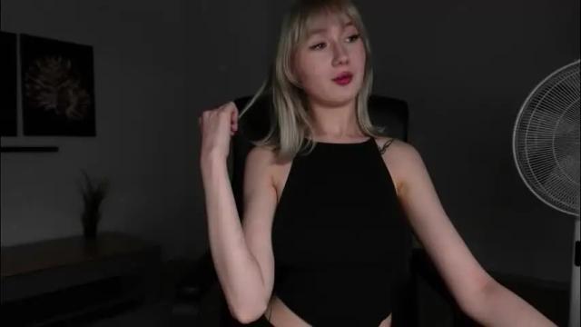 Image 2 of abby_laker Stream on Chaturbate on 2 months ago