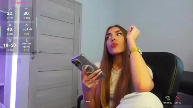 Image 12 of abby_laker Stream on Chaturbate on 1 month ago