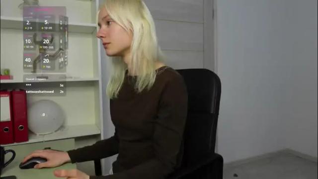 Image 7 of abby_laker Stream on Chaturbate on 1 month ago